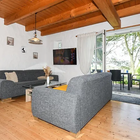 別荘 Historisches Backhaus